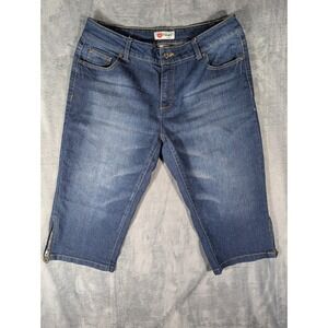Kiss Therapy Women's Medium Wash Star Zipper Capri Jeans Size 12 Ankle Slit